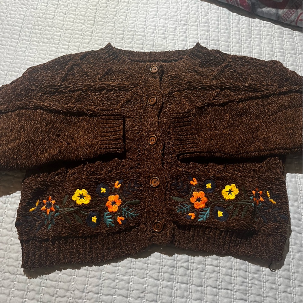 Soft brown knitted button-up cardigan with flower embroidery
